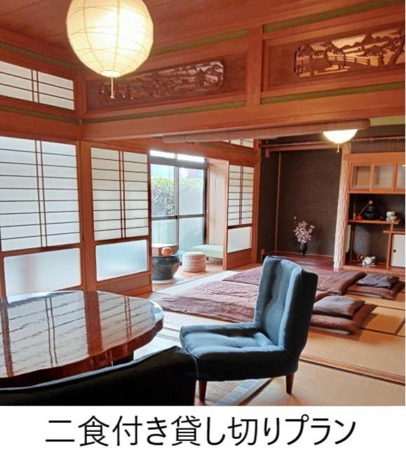 しまなみ海道お宿ぽんぽこ Imabari Railway Station Extérieur photo
